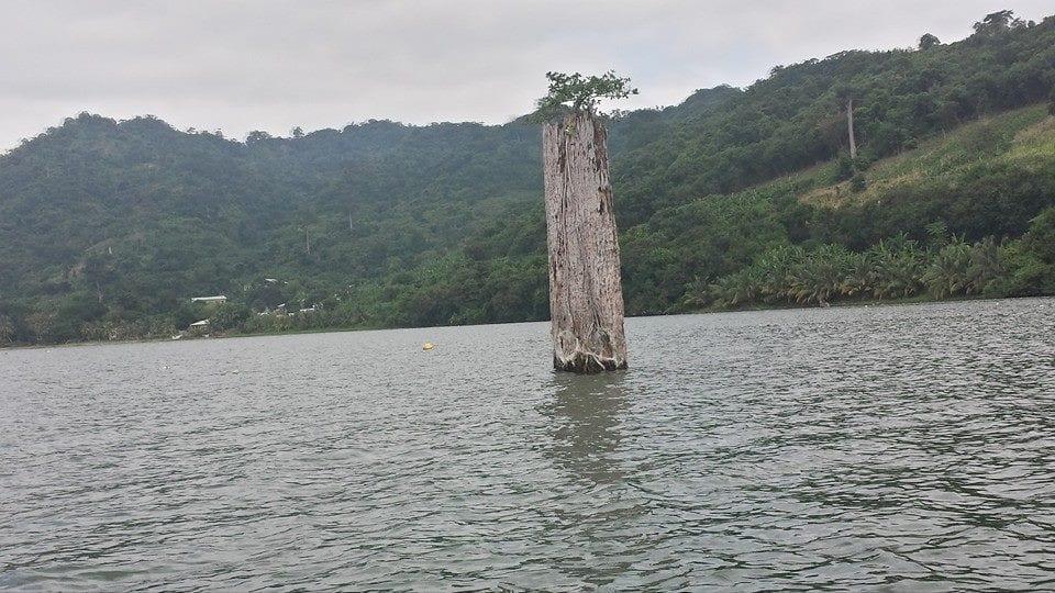 Image of Lake Bosomtwe